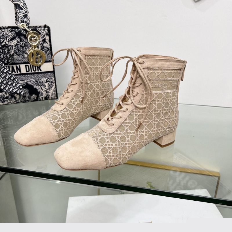 ch**an D*or boots